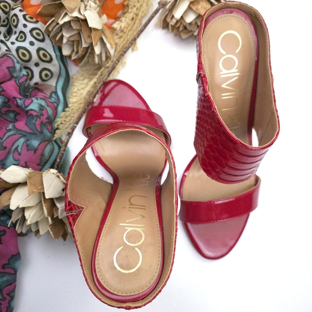 Calvin Klein Women's Red Heeled Sandals Sz 7.5 - Picture 5 of 9